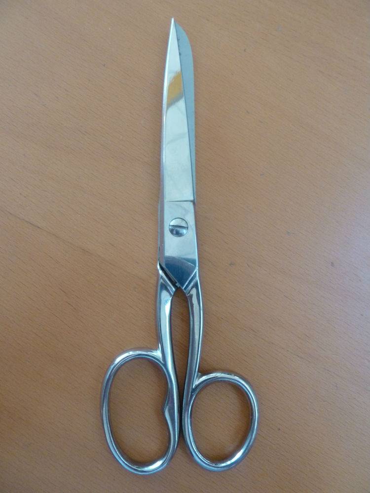 Ciseaux de couture lingère grand anneau (15cm ou 18cm) professionnel