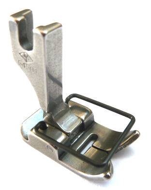 Pied zig zag 6.4 mm PFAFF réf 91-054 501-23