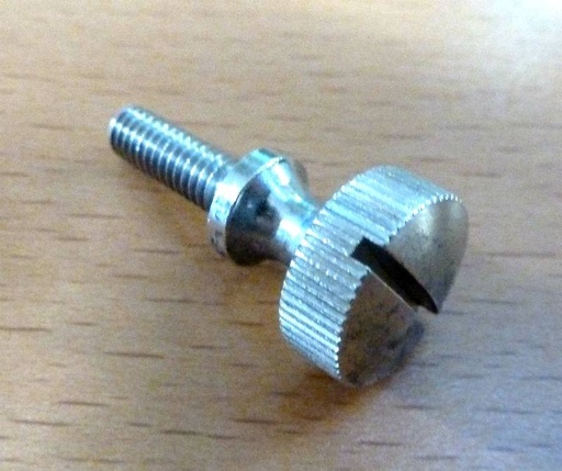 [9100011225] Vis de fixation pour guide standard (pour machine a coudre européenne)